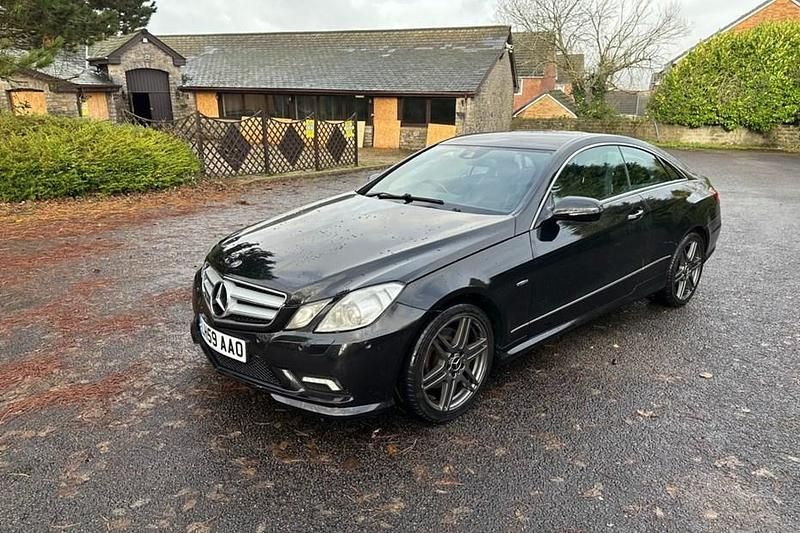 Used Mercedes E200 2009 Coupe