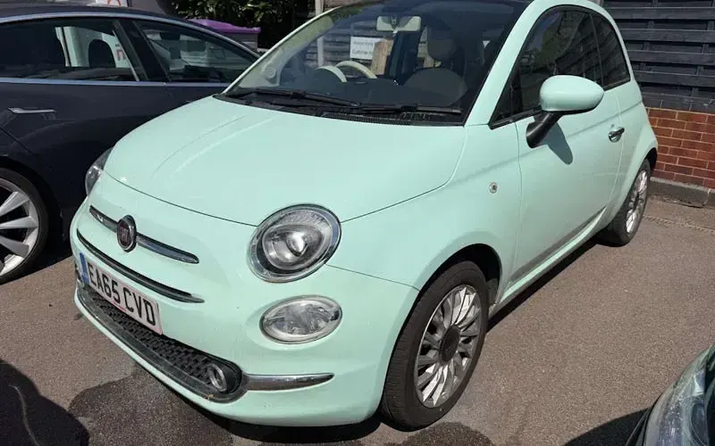 Used Fiat 500 Lounge 69 HP (50 kW) 2019 Hatchback