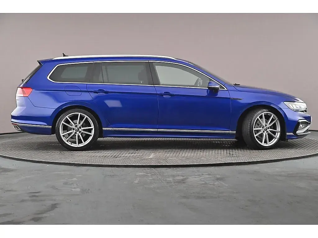 Used VW Passat 200 HP (147 kW) 2022 Estate