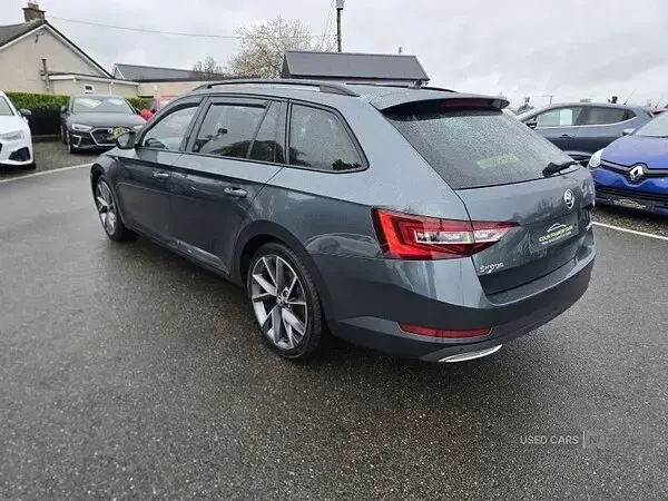 Used Skoda Superb SportLine 190 HP (139 kW) 2019 Grey Estate