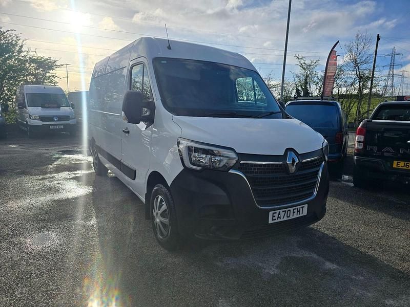 Begagnad Renault Master Business 2020 Vit Minibuss