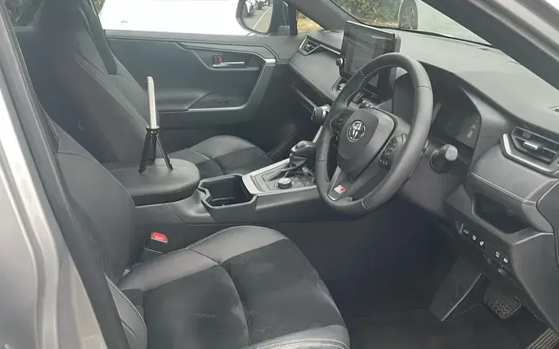 Used Toyota RAV4 Hybrid Sport 306 HP (225 kW) 2025 Silver SUV