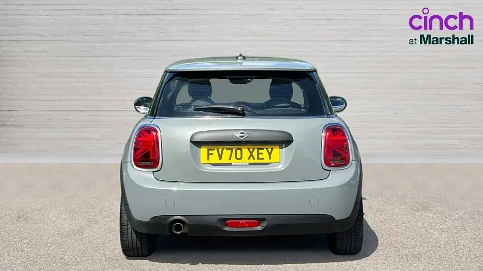 Used Mini ONE Classic 102 HP (75 kW) 2021 Grey Hatchback