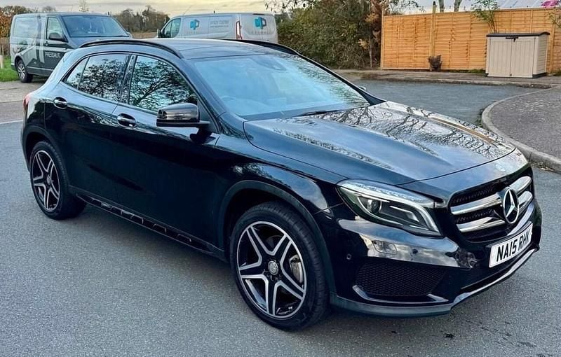 Black Used 2015 Mercedes 250 AMG line Estate | £11,995 (Good price) - Image 1/4