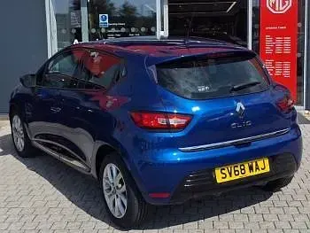 Used Renault Clio Dynamique 90 HP (66 kW) 2018 Blue Hatchback