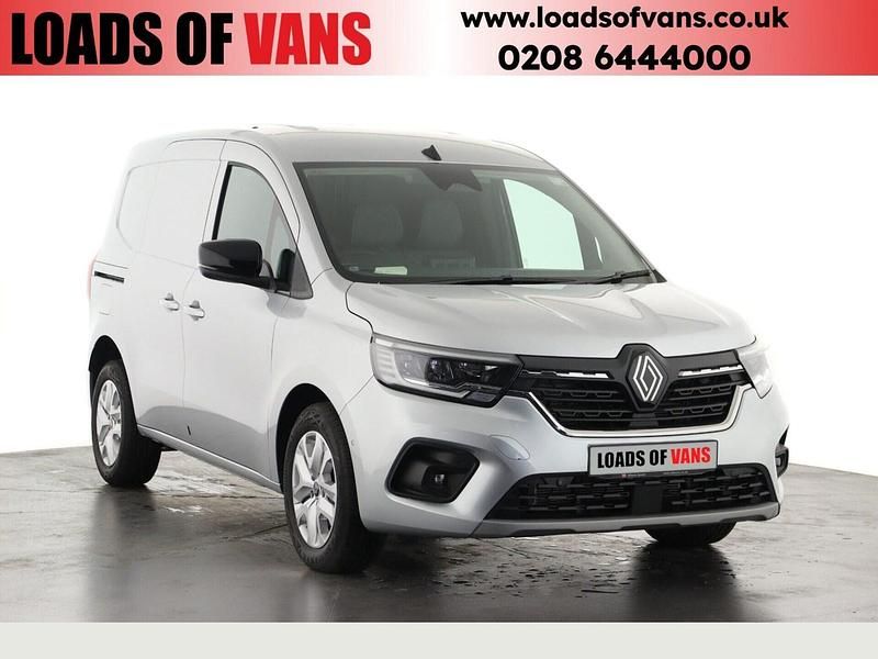 Grey New 2025 Renault Kangoo MPV | £22,980 (Expensive) - Image 1/4