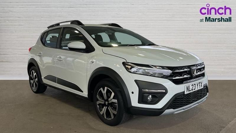 Used Dacia Sandero Prestige 100 HP (73 kW) 2023 White