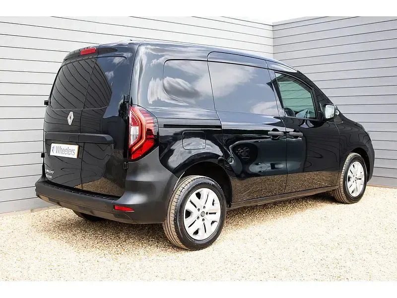 Used Renault Kangoo 2023 Diamond black MPV