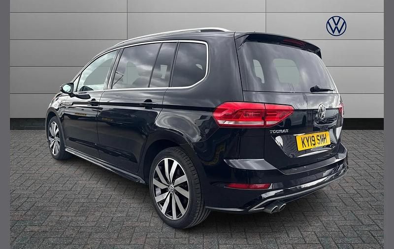 Used VW Touran R-line 190 HP (139 kW) 2019 Black MPV