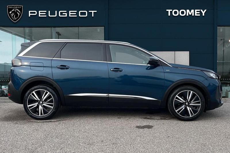 Used Peugeot 5008 Premium 129 HP (94 kW) 2021 Blue SUV