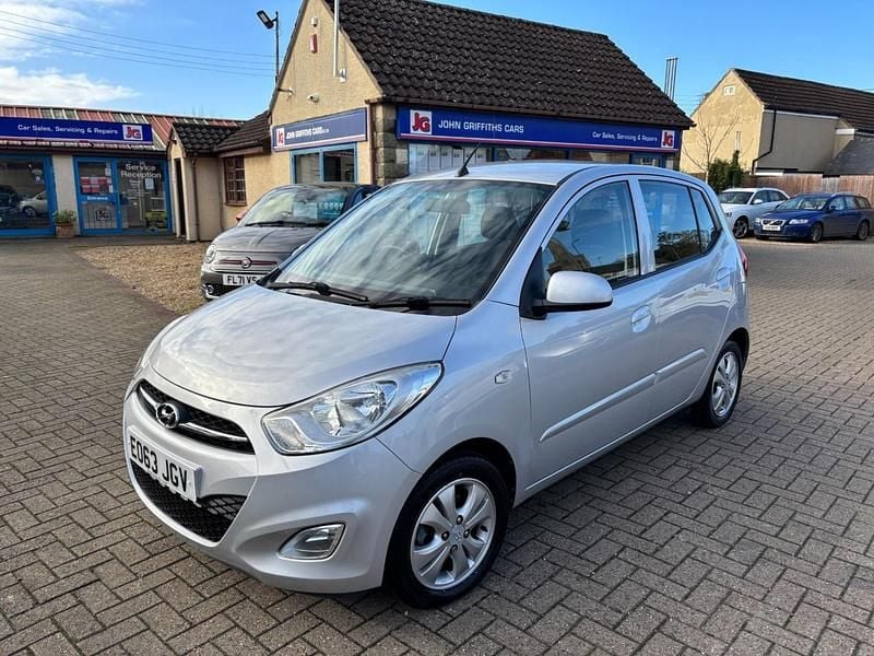 Silver Used 2013 Hyundai i10 Active Hatchback | £3,299 (Fair price) - Image 1/4