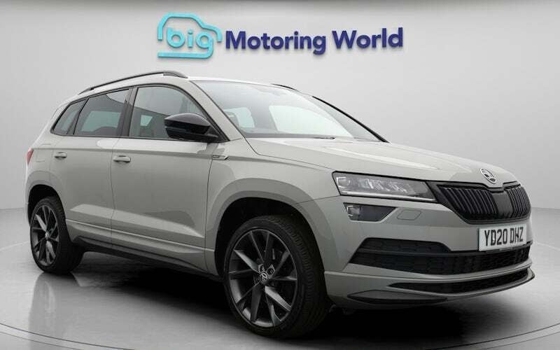 Used 2022 Skoda Karoq SportLine SUV | £16,300 (Super price) - Image 1/4
