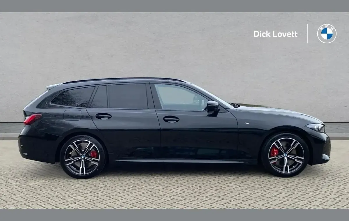 Used BMW 320 M Sport 180 HP (132 kW) 2026 Black Estate