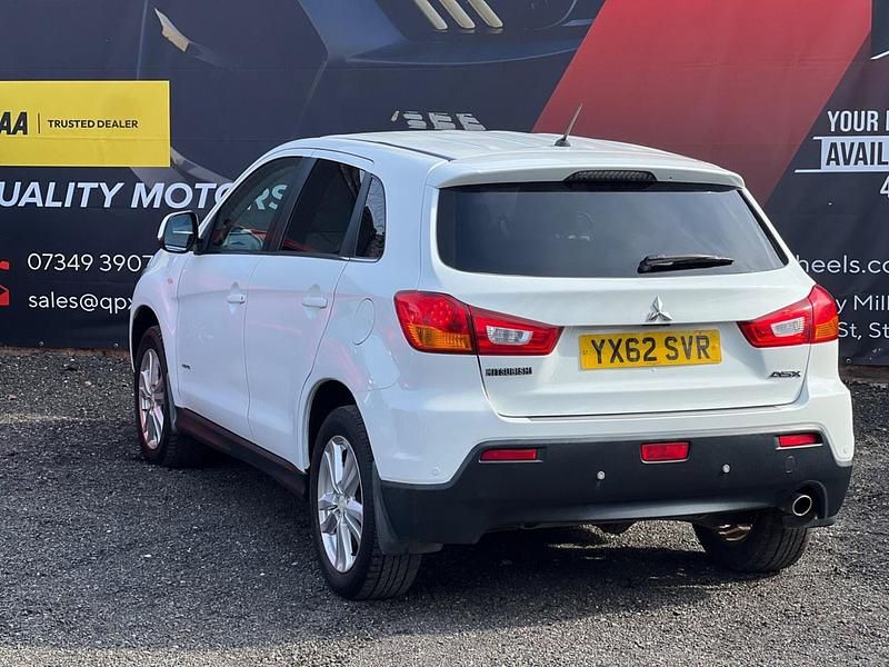 Used Mitsubishi ASX 116 HP (85 kW) 2012 White SUV