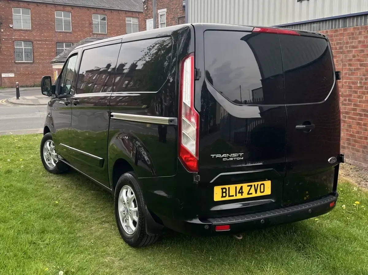 Usado Ford Transit Custom Limited 2014 Preto