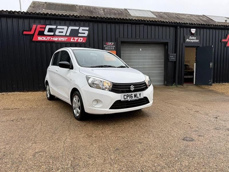 Used Suzuki Celerio SZ3 68 HP (50 kW) 2016 White Hatchback