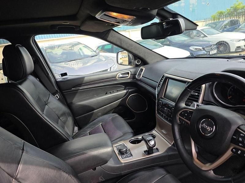 Used Jeep Grand Cherokee Summit 243 HP (178 kW) 2016 Black SUV