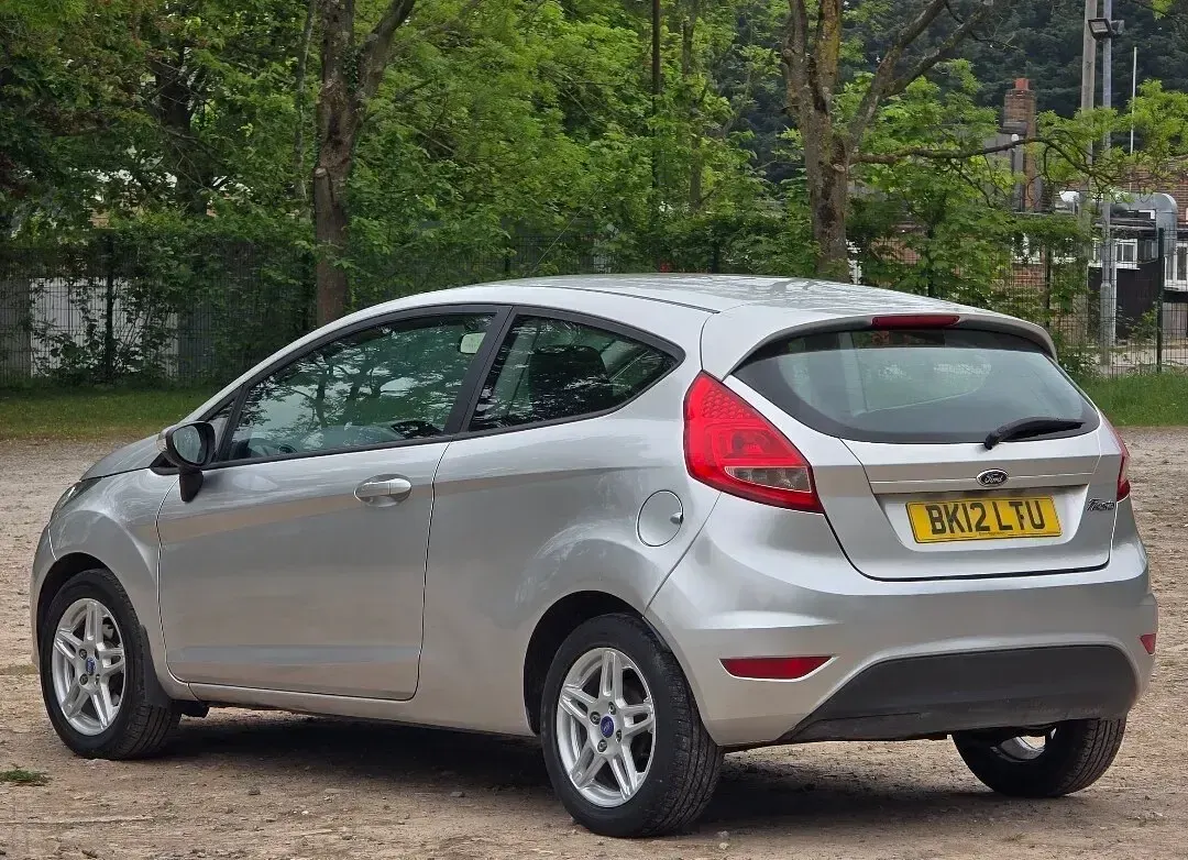 Used Ford Fiesta 2012 Silver Hatchback