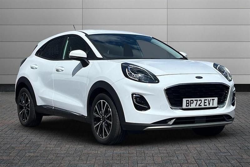 Frozen white Used 2022 Ford Puma Titanium Hatchback | £15,500 (Good price) - Image 1/3