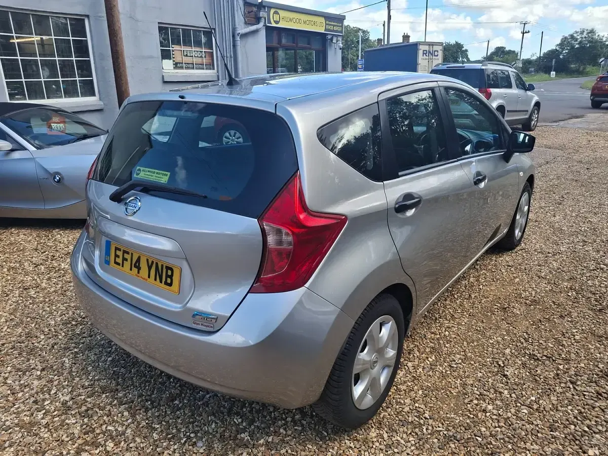 Used Nissan Note S 90 HP (66 kW) 2014 Silver Hatchback