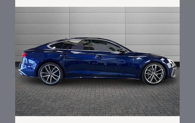 Used Audi A5 Sportback S-Line 204 HP (150 kW) 2023 Blue Hatchback