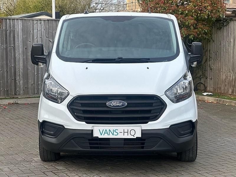 Used Ford Transit Custom 105 HP (77 kW) 2023 White Van