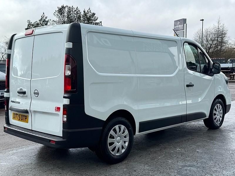 New Nissan Primastar Acenta 110 HP (80 kW) 2026 White MPV