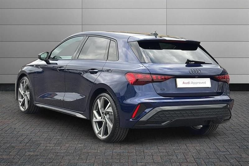 Used Audi A3 Black Edition 150 HP (110 kW) 2025 Blue Hatchback