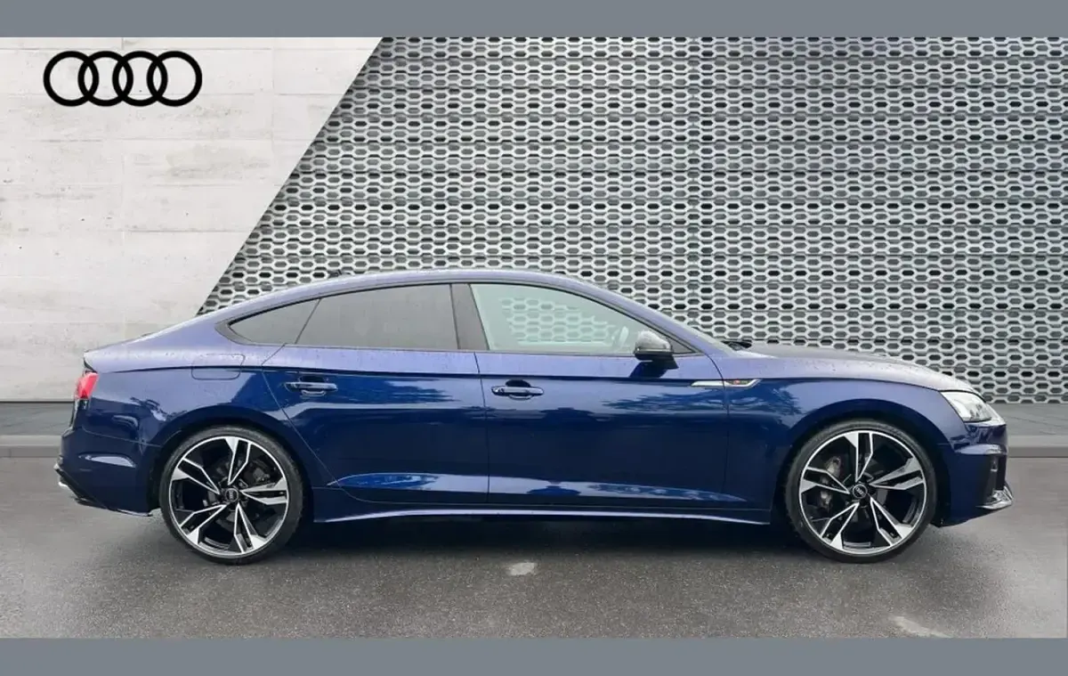 Used Audi A5 Sportback Black Edition 245 HP (180 kW) 2022 Blue Hatchback