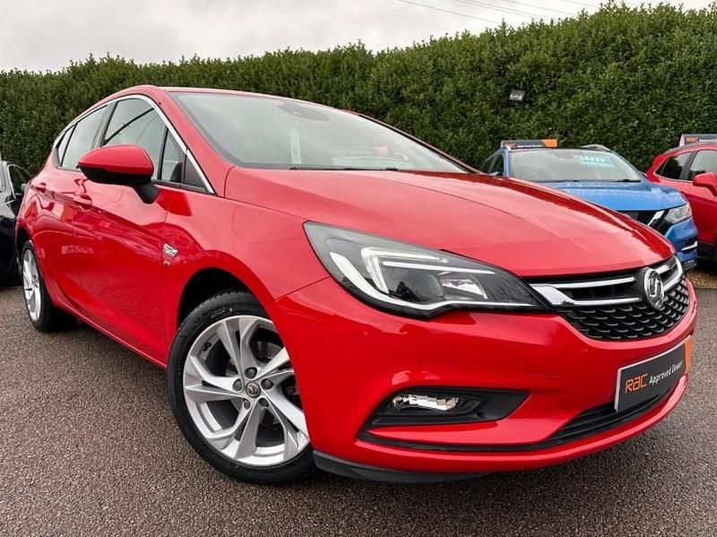 Used Vauxhall Astra SRi 2017 Red Hatchback