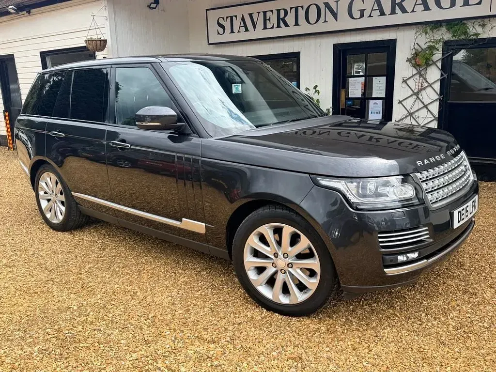 Used Land Rover Range Rover Vogue SE 306 HP (225 kW) 2015 Grey SUV