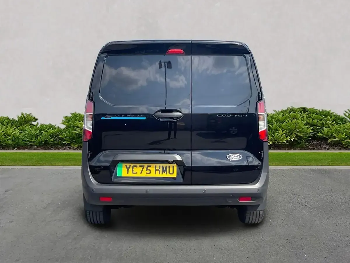 Used Ford Transit Courier Trend 100 kW (136 HP) 2025 Black Van