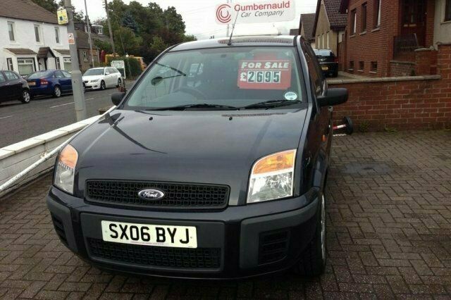Used 2006 Ford Fusion Estate | £2,695 (Fair price) - Image 1/4