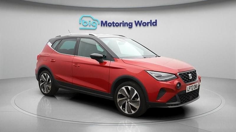 Used Seat Arona FR Sport 110 HP (80 kW) 2023 Red SUV