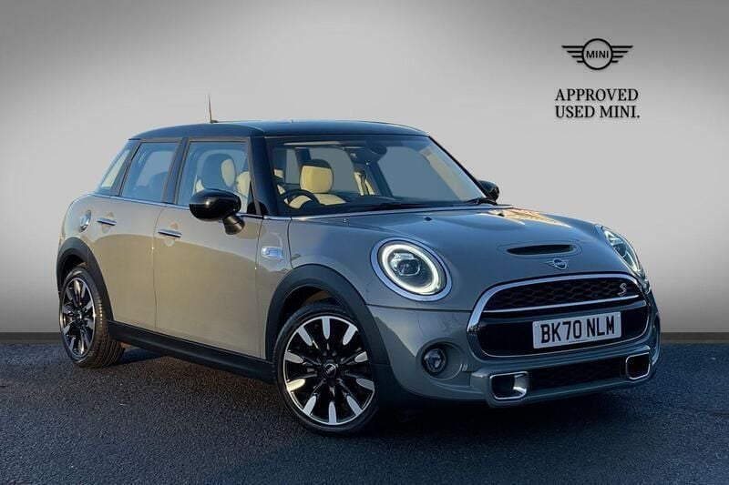 Grey Used 2021 Mini Cooper S Exclusive Hatchback | £13,990 (Good price) - Image 1/4