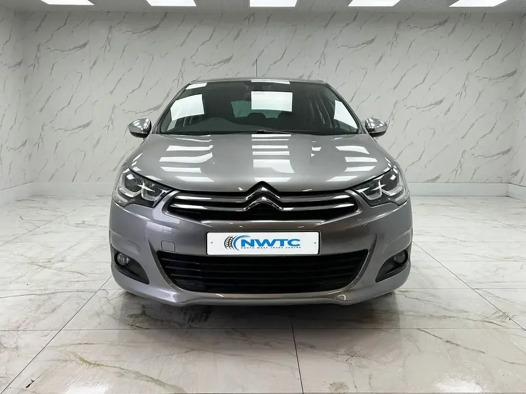 Usado Citroën C4 Flair 120 HP (88 kW) 2017 Cinzento Citadino