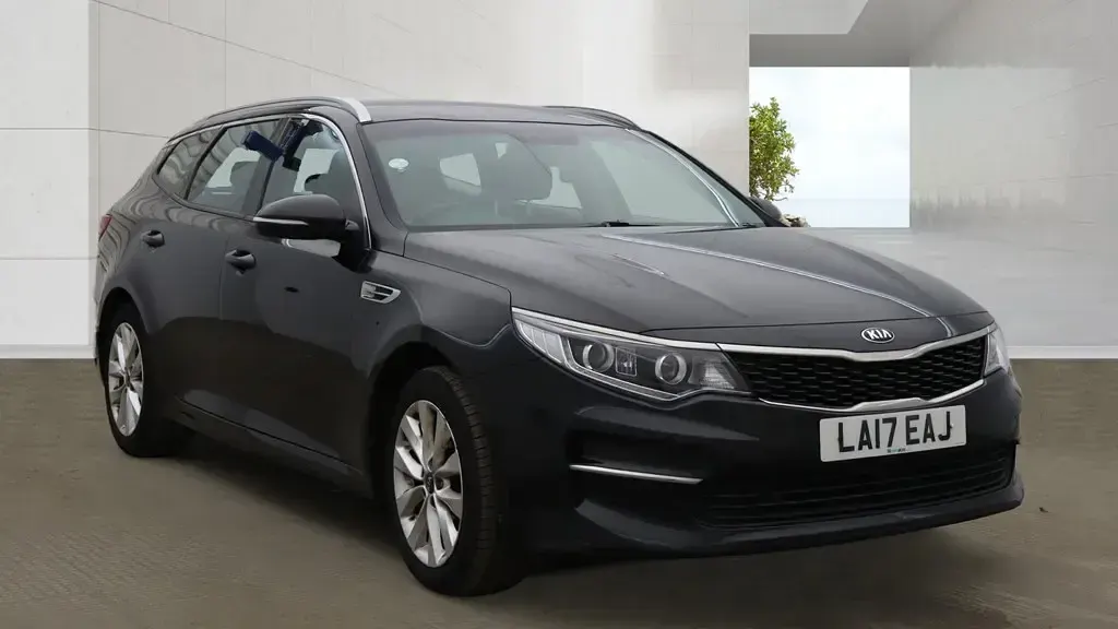 Used Kia Optima 139 HP (102 kW) 2017 Black Estate