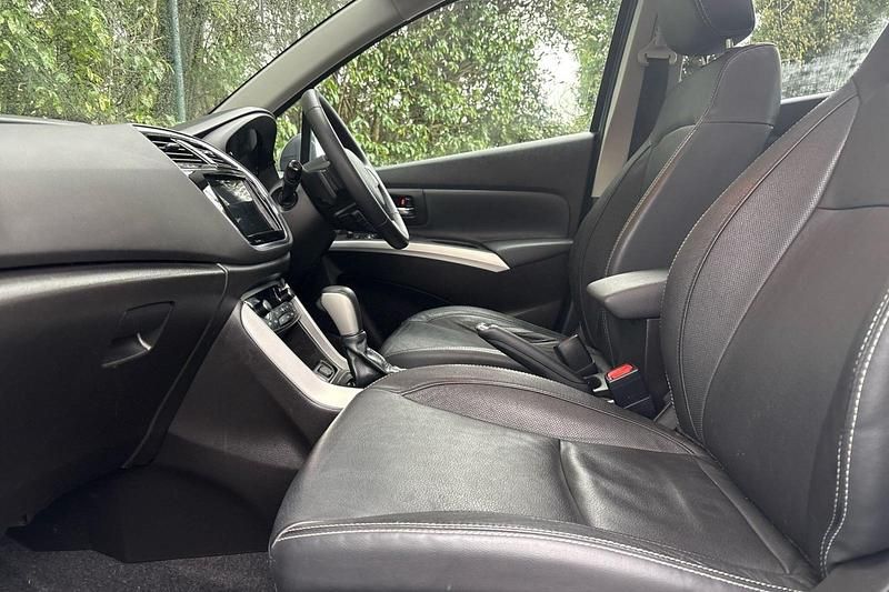 Used Suzuki SX4 SZ5 2020 Silver Hatchback