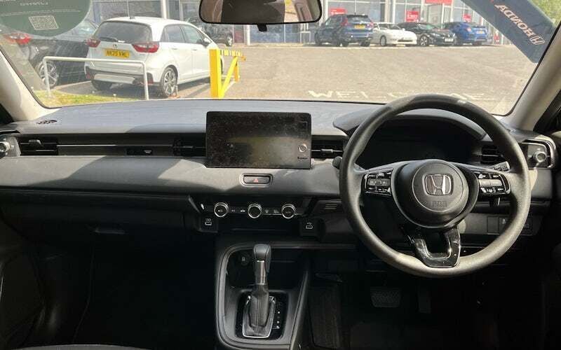 Second-hand Honda HR-V Elegance 131 CP (96 kW) 2024 SUV