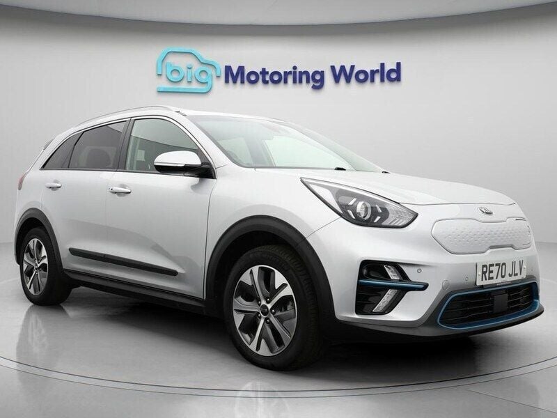 Silver Used 2021 Kia e-Niro 3 SUV | £12,800 (Good price) - Image 1/4