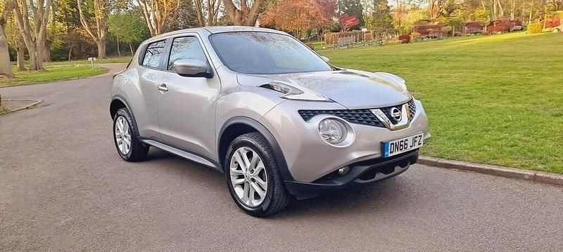 Used Nissan Juke N-Connecta 110 HP (80 kW) 2016 Silver SUV