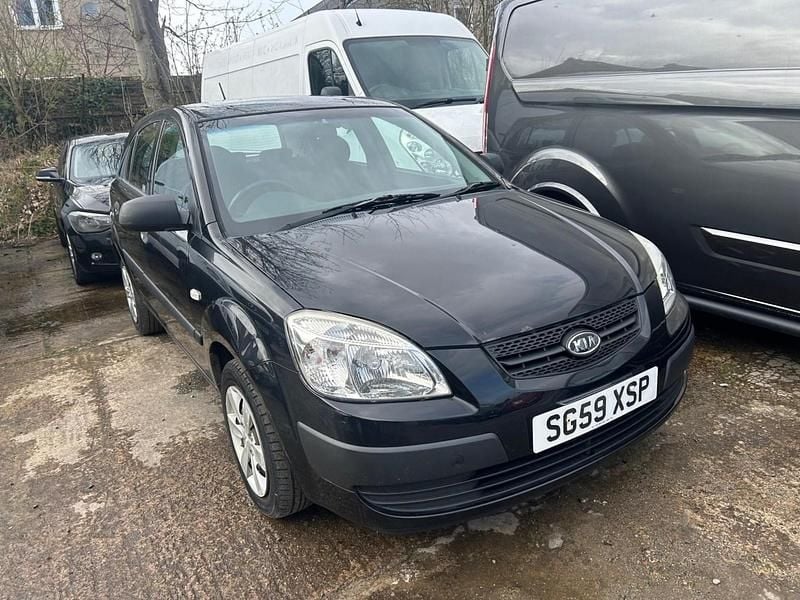 Used Kia Rio 95 HP (69 kW) 2009 Black Hatchback