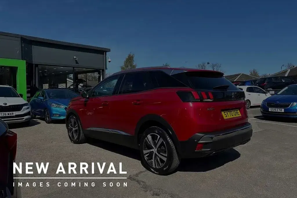 Gebraucht Peugeot 3008 Allure 128 PS (94 kW) 2020 Rot SUV