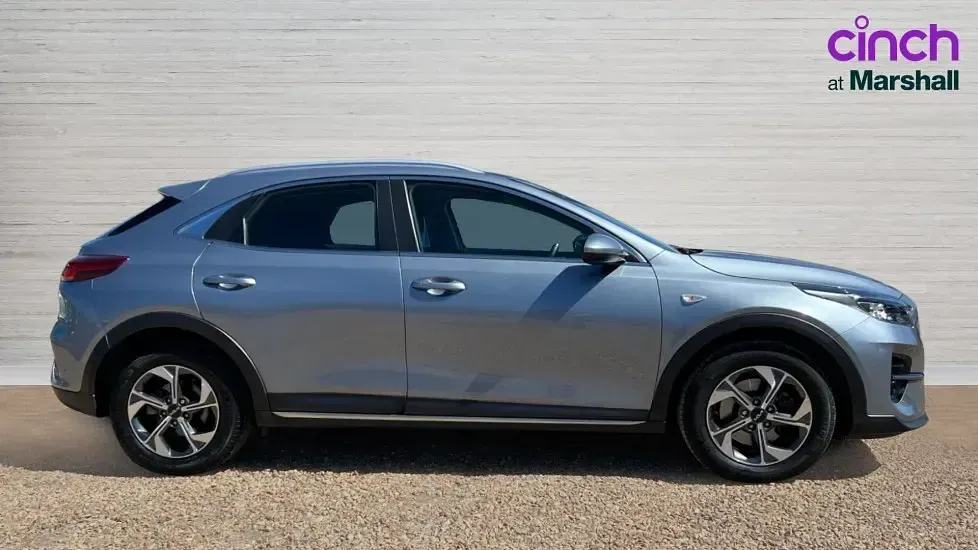 Usado Kia XCeed 118 CV (86 kW) 2022 Plateado SUV