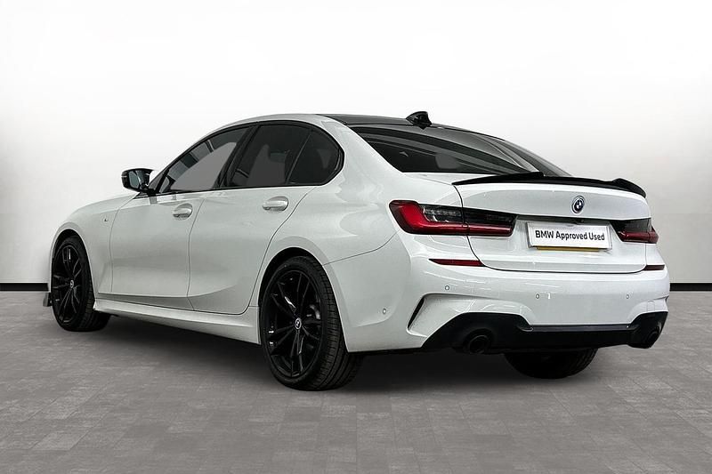 Used BMW 320 M Sport 181 HP (133 kW) 2019 White Sedan