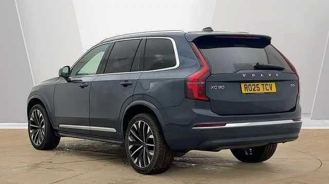 Used Volvo XC90 Ultra 250 HP (183 kW) 2025 Denim blue SUV