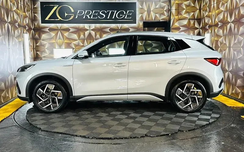 Used BYD Atto 3 Comfort 150 kW (204 HP) 2024 White SUV