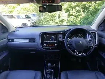 Used Mitsubishi Outlander 150 HP (110 kW) 2020 Silver SUV