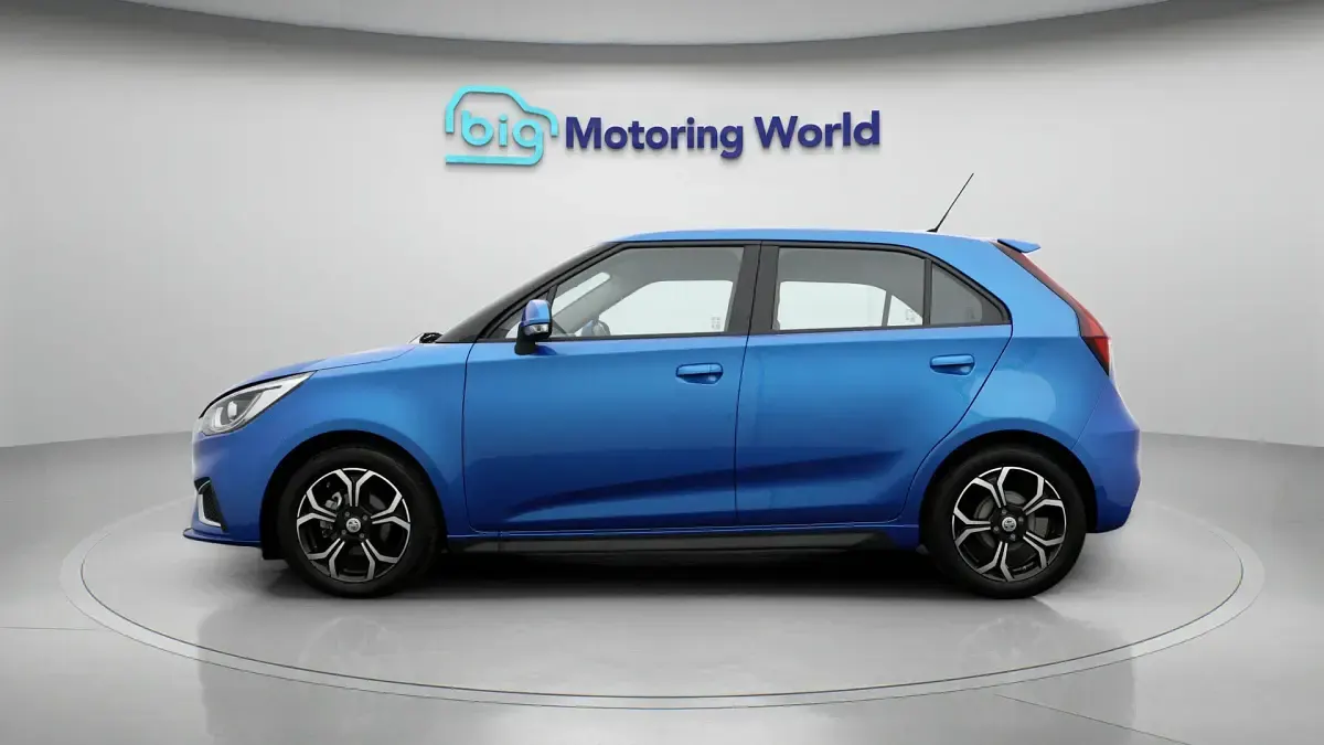 Usado MG MG3 Exclusive 106 CV (77 kW) 2023 Azul Utilitario