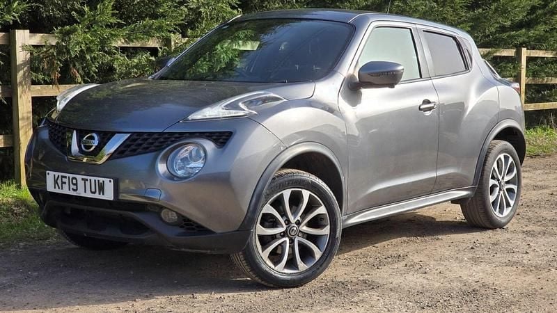 Used Nissan Juke Tekna 2019 Grey SUV